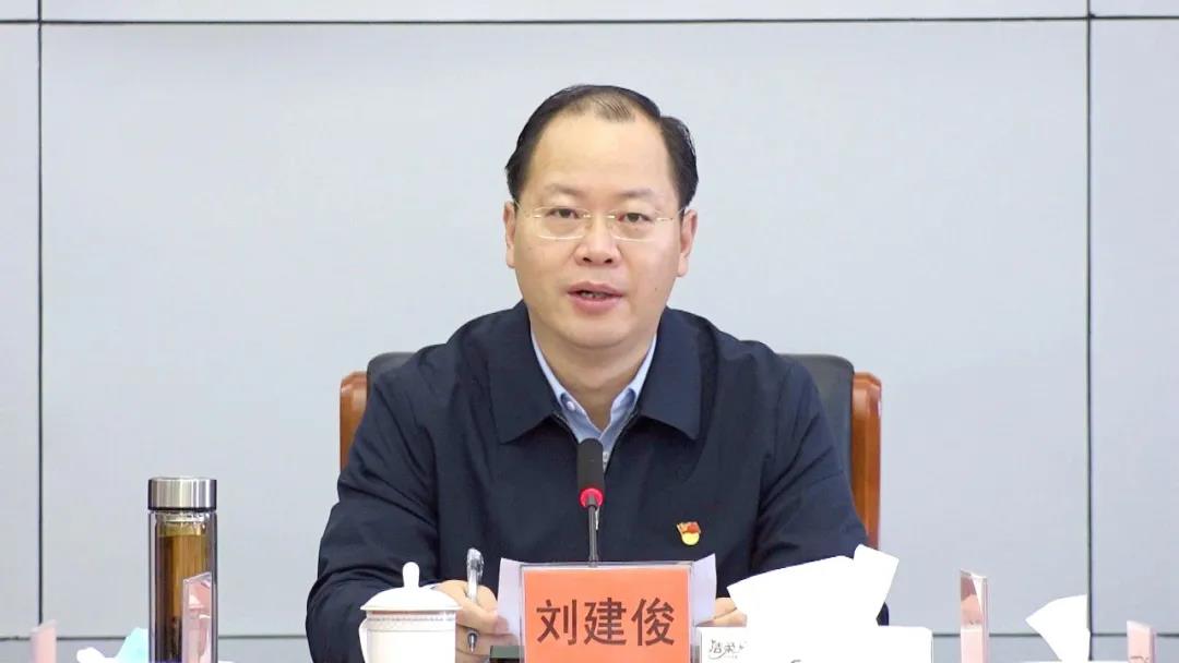 清新召开区委常委会（扩大）会议强调统筹推进经济社会发展各项任务！